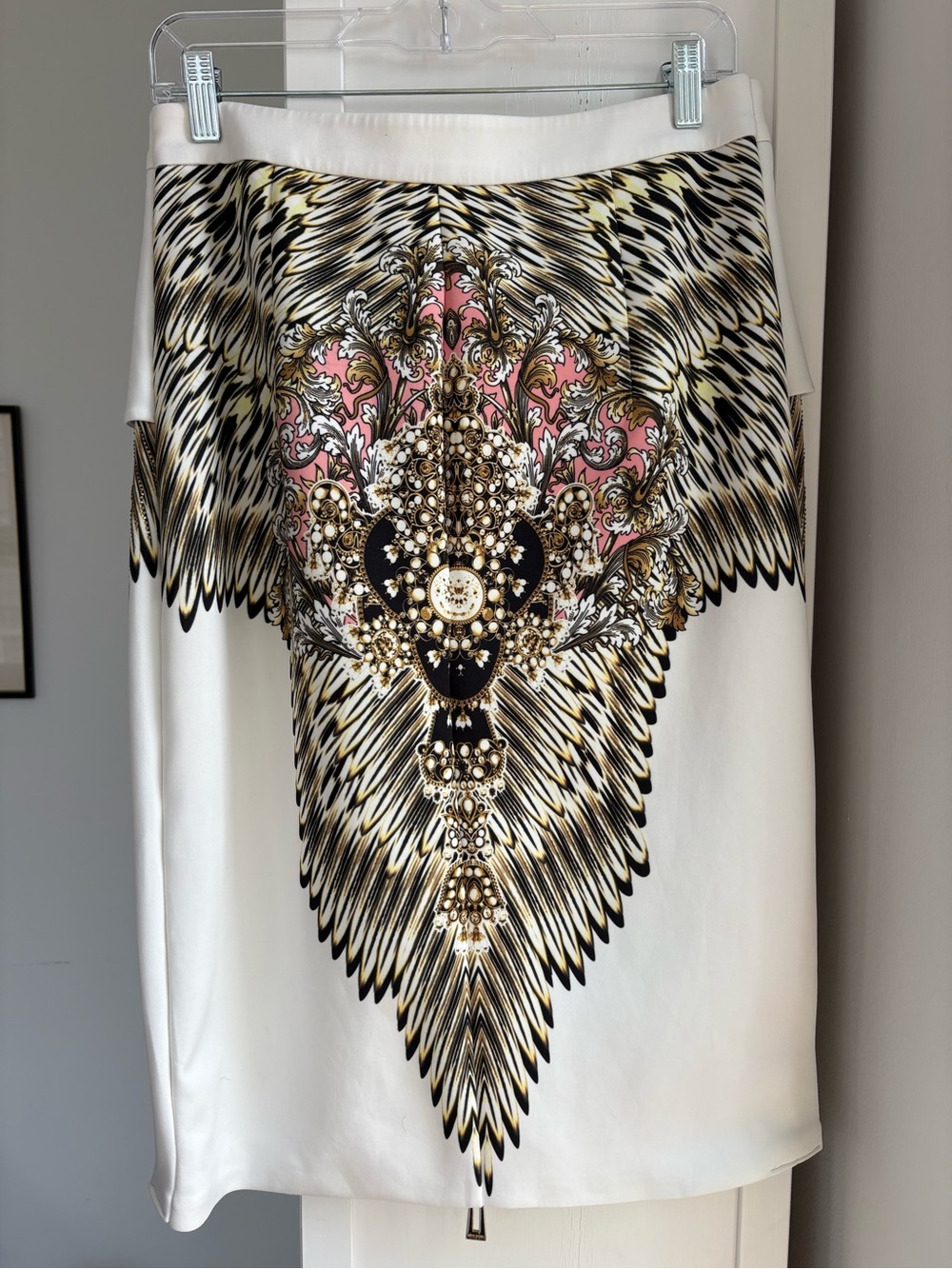 Quente Exclusive Ornate Print Scuba Pencil Skirt Altered Size 48 White Gold - Picture 5 of 10